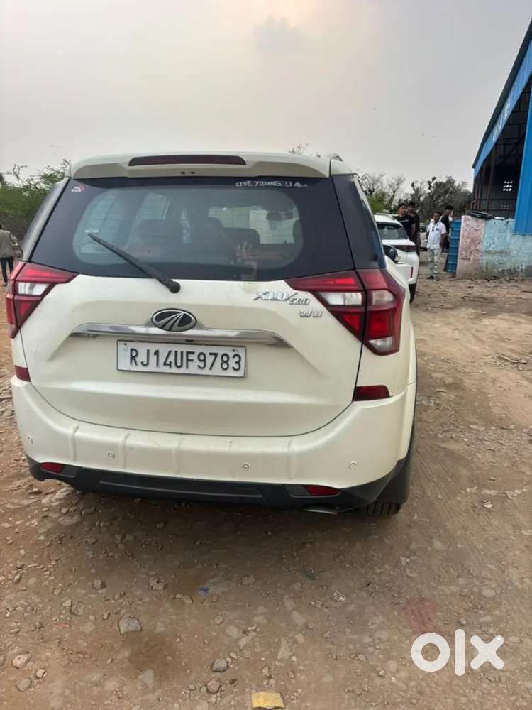 Mahindra Xuv500 2017