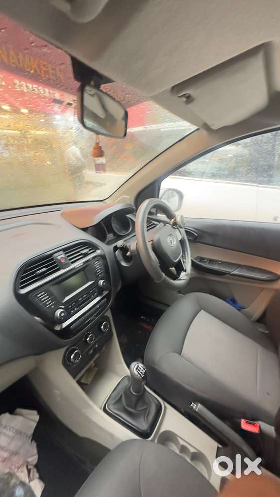 Tata Tiago Petrol 2018