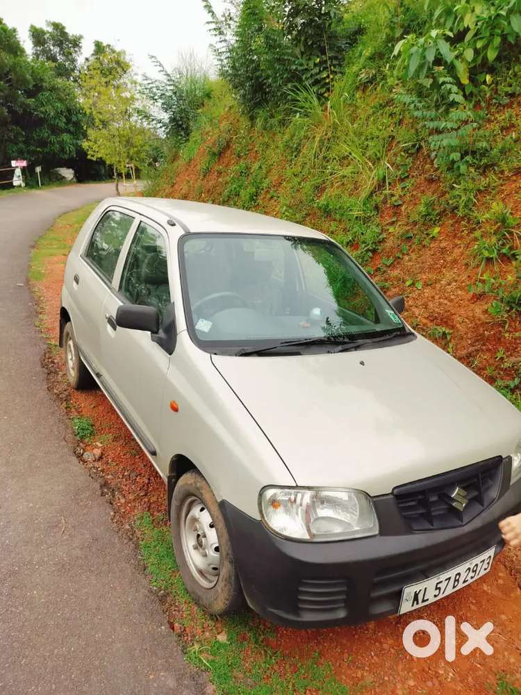 Maruti Suzuki Alto 2009 A Small Family Car