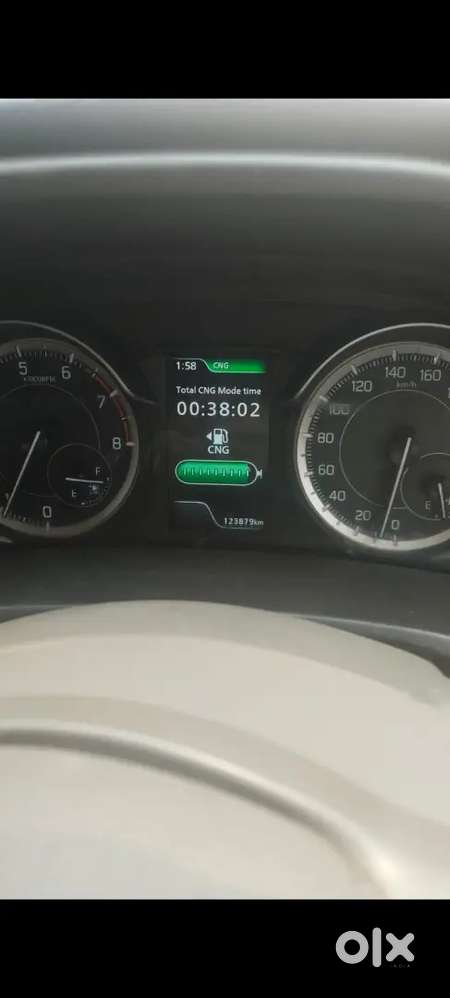 Maruti Suzuki Ertiga 2023 Cng & Hybrids 123000 Km Driven