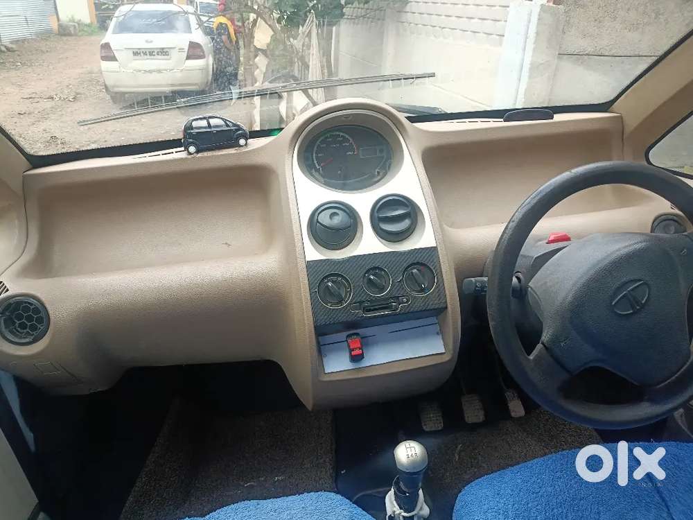 Tata Nano Lx 2012