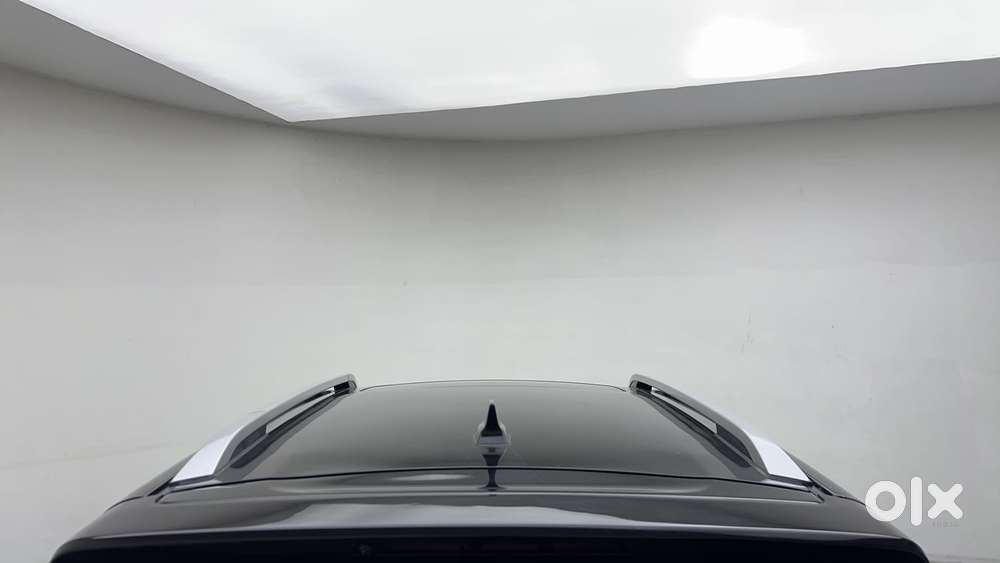 Maruti Suzuki Vitara Brezza 1.5 Zxi Plus At Dual Tone, 2024, Petrol