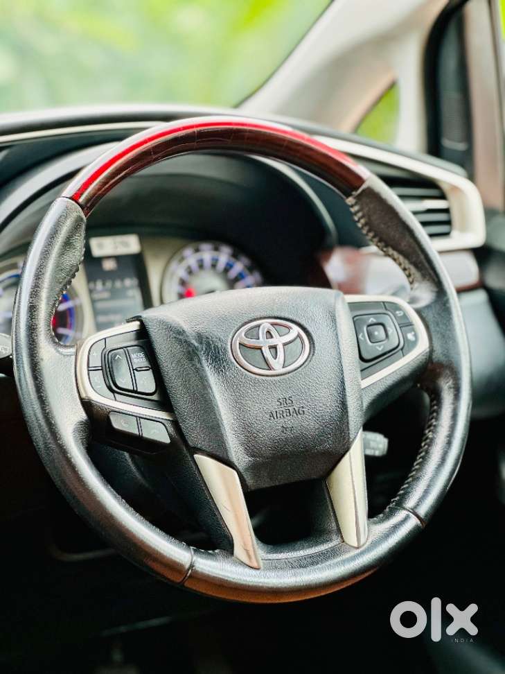 Toyota Innova Crysta 2.4 V 8 Str, 2021, Diesel