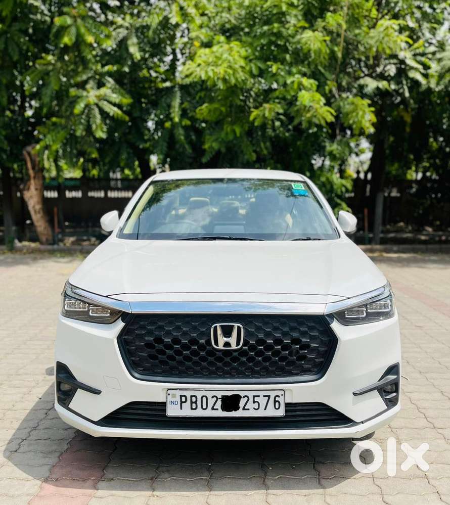 Honda Amaze, 2025, Petrol