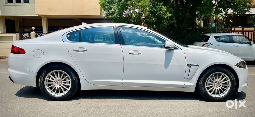Jaguar Xf Petrol 2.0, 2015, Petrol