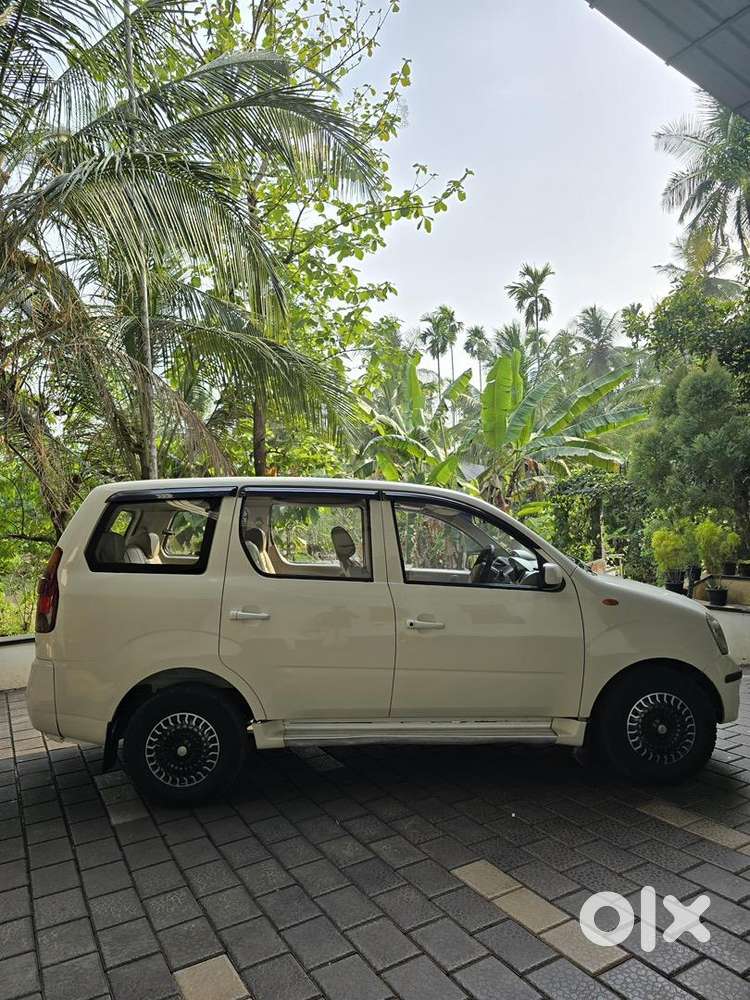 Mahindra Xylo 2011 Diesel Good Condition