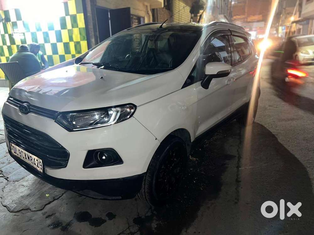 Ford Petrol 2017 Car