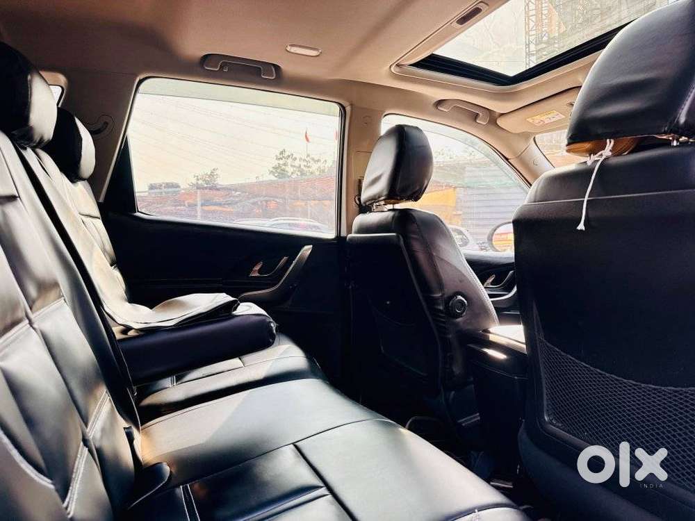 Mahindra Xuv500 W9, 2019, Diesel