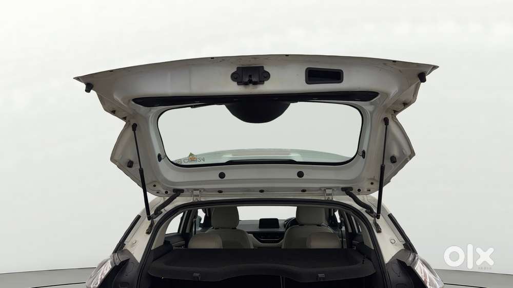 Tata Nexon 1.2 Revotron Xza Plus (l), 2022, Petrol