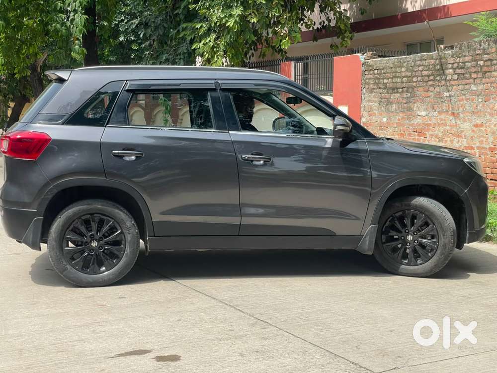 Maruti Suzuki Brezza 1.5 Zxi Smart Hybrid, 2021, Petrol