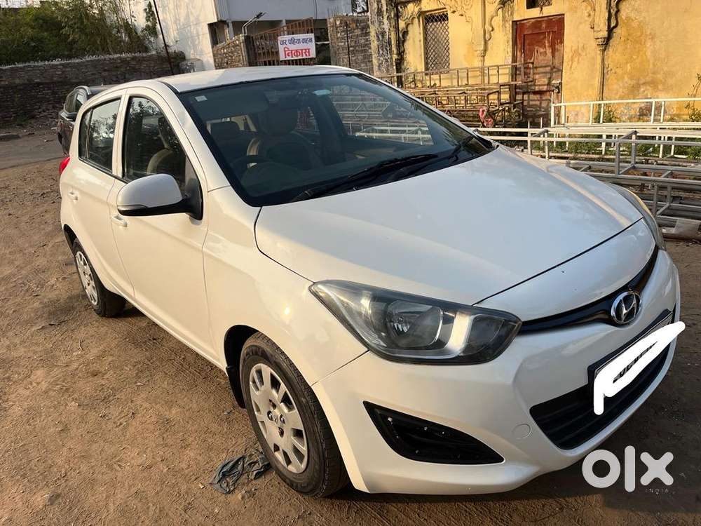 Hyundai Diesel Manual 2013 Car