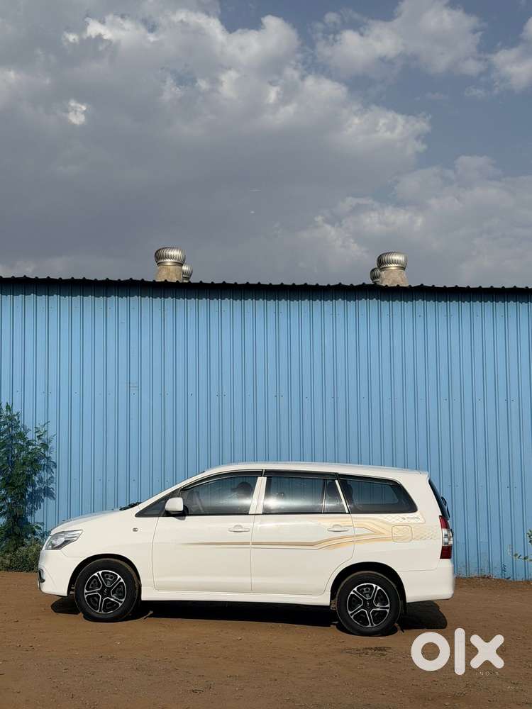 Toyota Innova 2.5 G (diesel) 7 Seater, 2015, Diesel