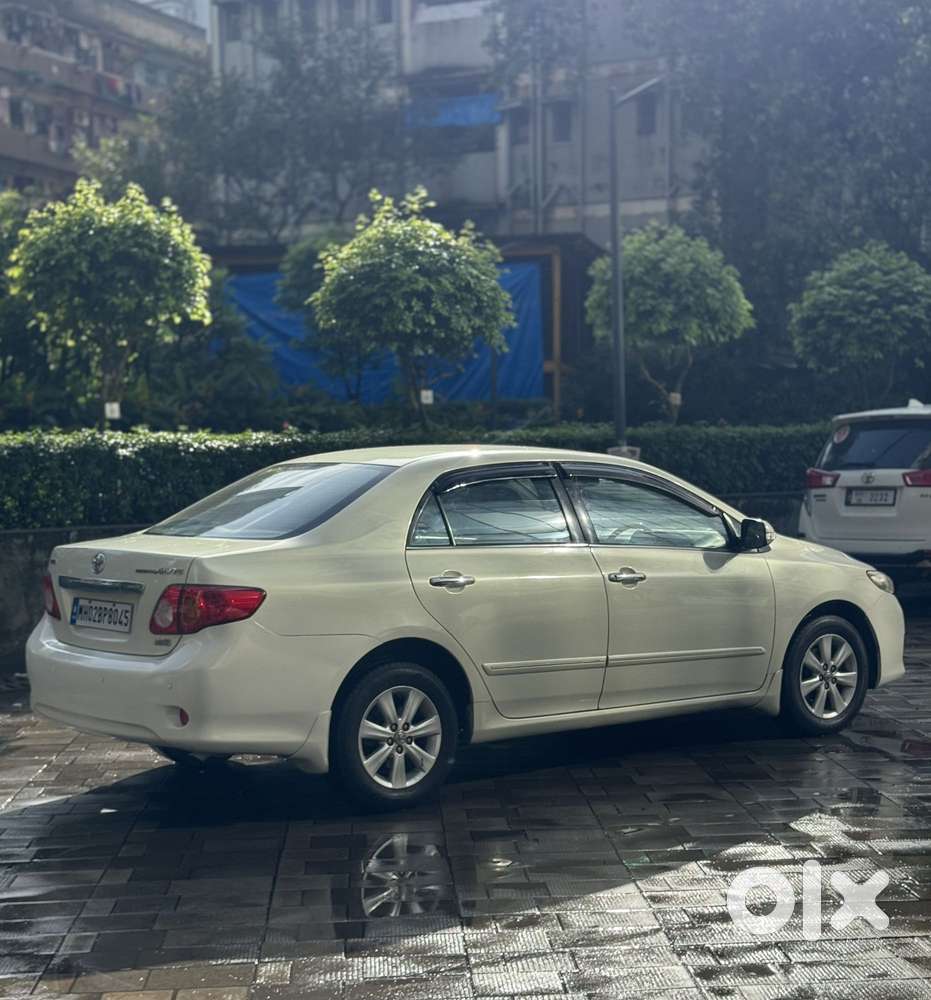 Toyota Corolla Altis 2010-2013 G, 2010, Petrol