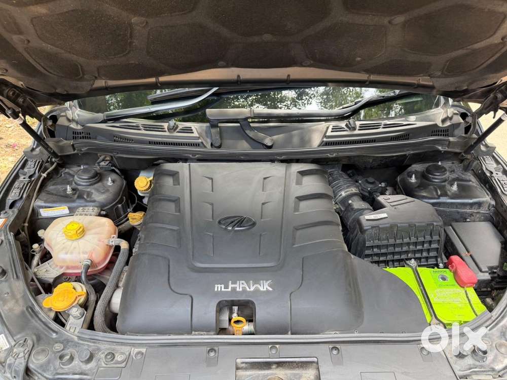 Mahindra Xuv500 W11(o)  2019 Diesel 37300 Km Driven