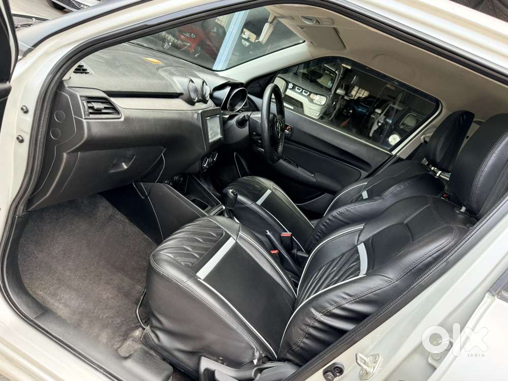 Maruti Suzuki Swift 1.2 Vxi (o), 2023, Petrol