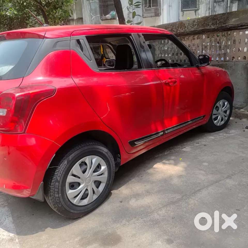 Maruti Suzuki Swift Amt Vxi, 2020, Petrol