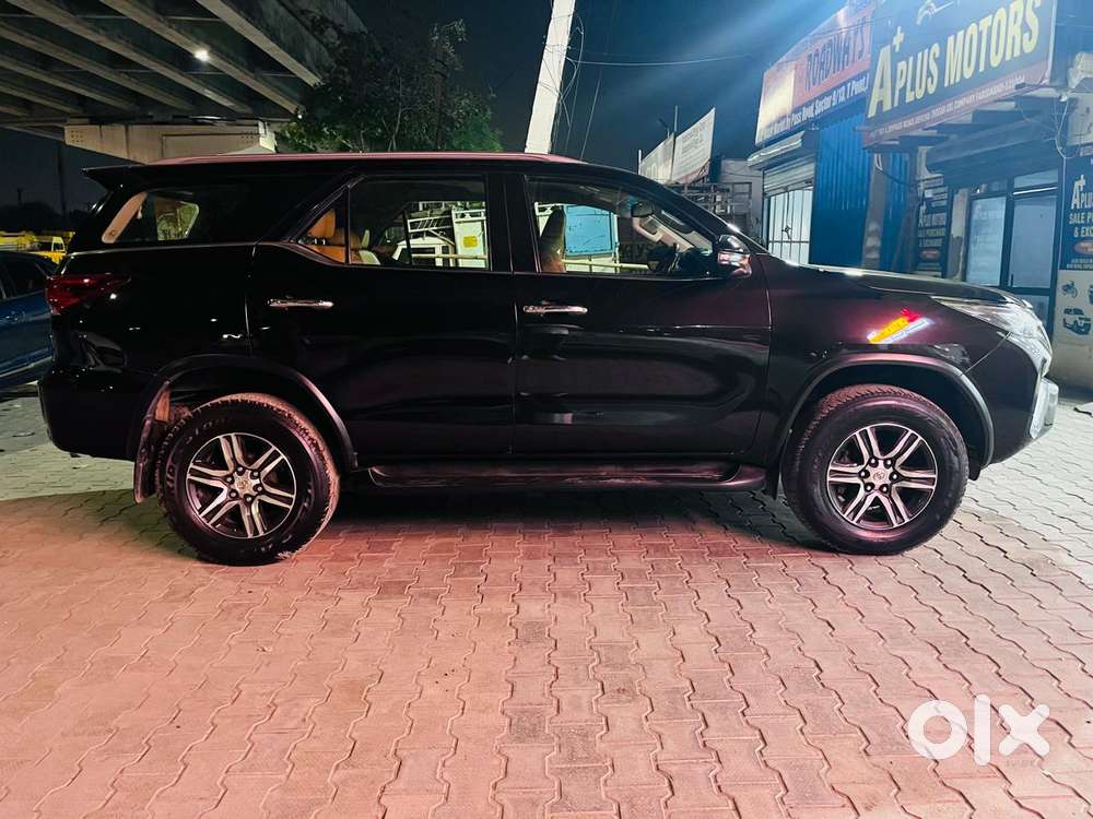 Toyota Fortuner 4x2 At 2.8 Diesel, 2020, Diesel