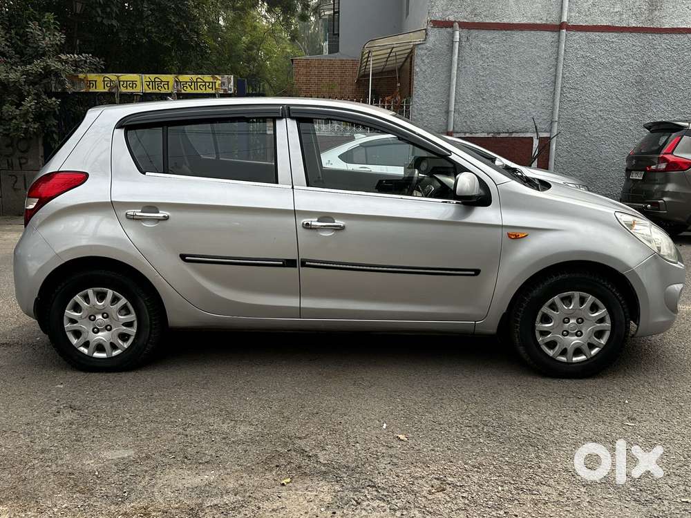 Hyundai I20 Magna 1.2 Vtvt, 2012, Petrol