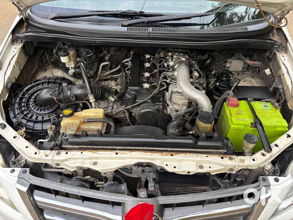 Toyota Innova [2013-2016] 2.5 G4 8 Str, 2015, Diesel