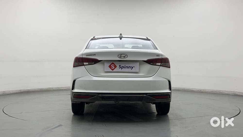 Hyundai Verna 1.5 Sx (o) Vtvt Ivt, 2021, Petrol