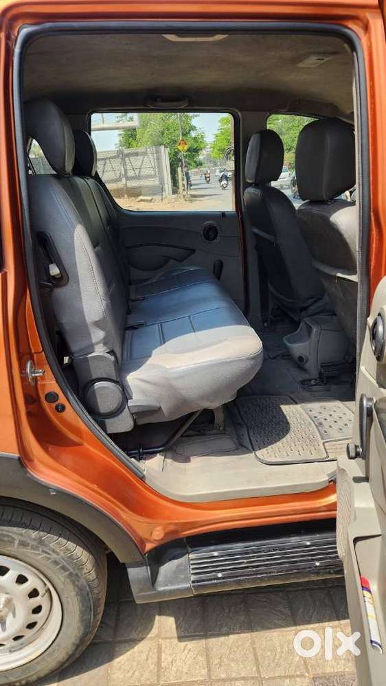 Mahindra Nuvosport N4 Plus, 2016, Diesel