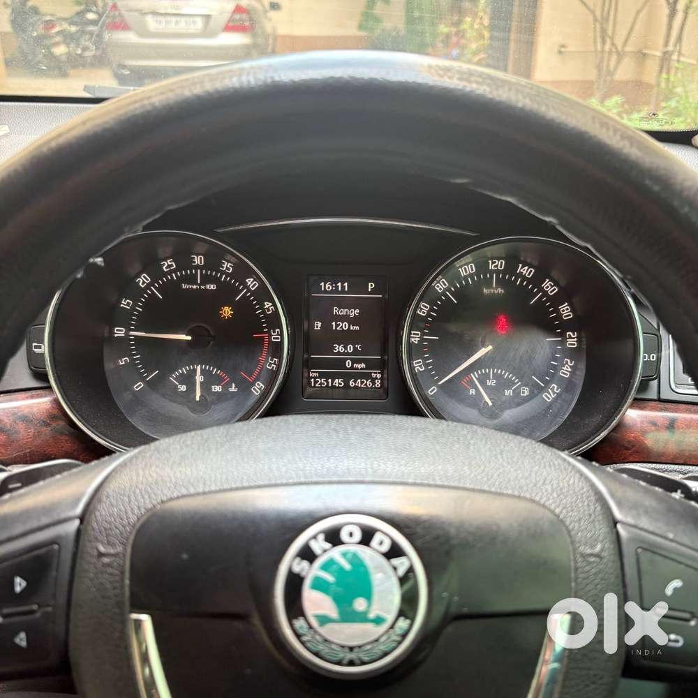 Skoda Superb 2008-2013 Elegance 2.0 Tdi Cr At, 2013, Diesel