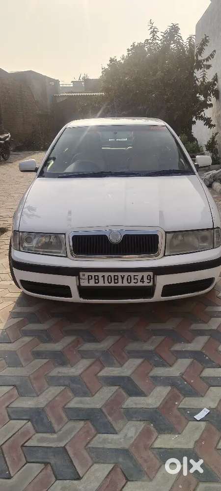 Skoda Octavia Essence 2006