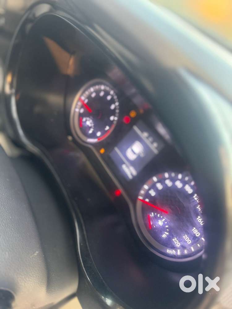 Hyundai Aura 2023 Cng & Hybrids Well Maintained