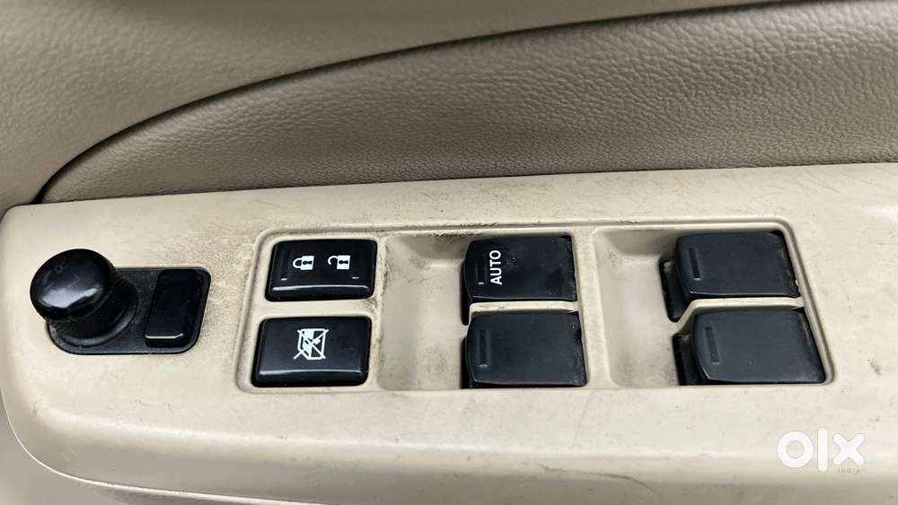 Maruti Suzuki Ciaz 2014-2017 At Zxi, 2015, Petrol