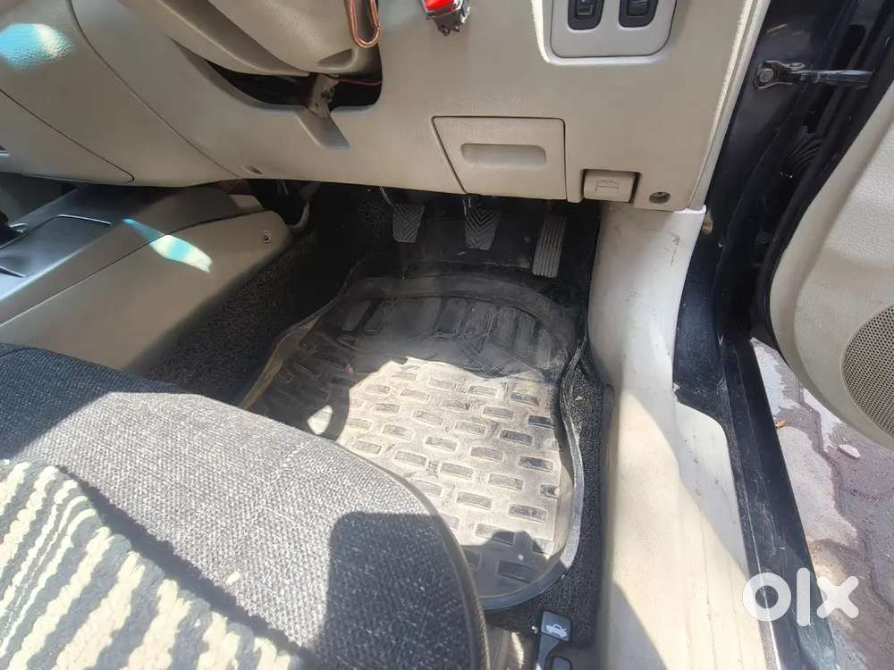 Mitsubishi Cedia 2007 Car