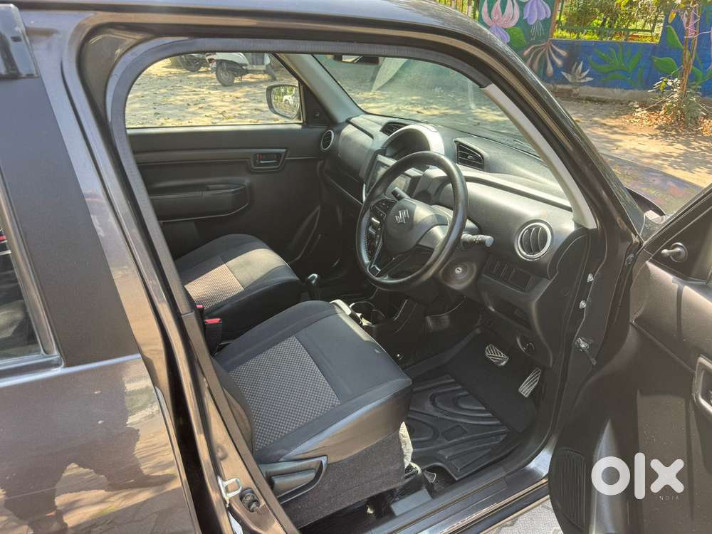 Maruti Suzuki S-presso Vxi Plus Amt, 2019, Petrol