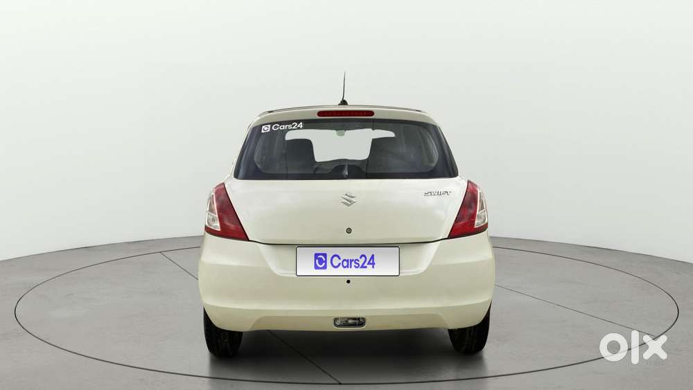 Maruti Suzuki Swift Vxi, 2015, Petrol