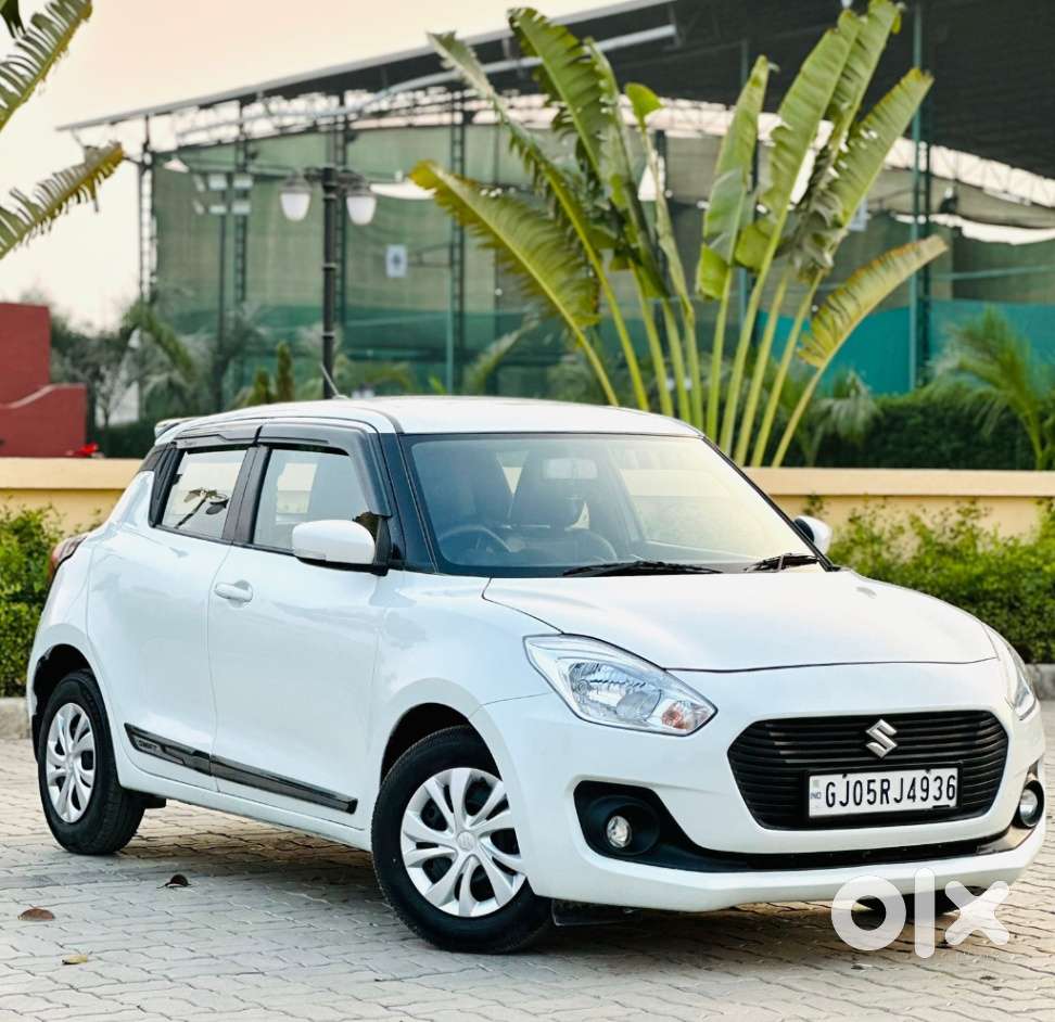 Maruti Suzuki Swift Vxi Optional, 2020, Petrol