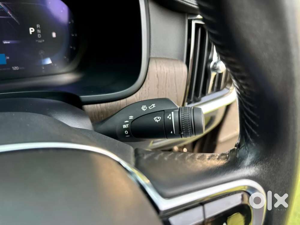 Volvo S90 B5 Ultimate, 2025, Petrol