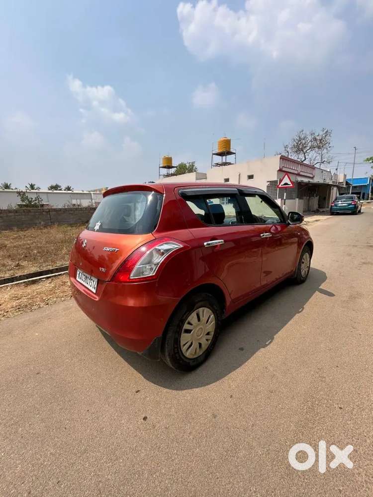 Maruti Suzuki Swift 2012 Petrol 110000 Km Driven