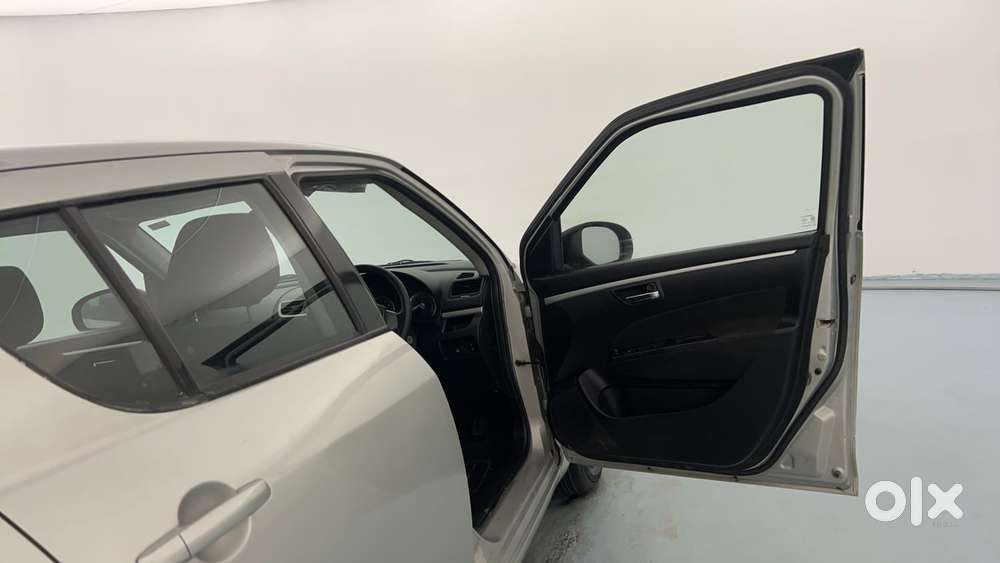 Maruti Suzuki Swift Vvt Vxi, 2012, Petrol