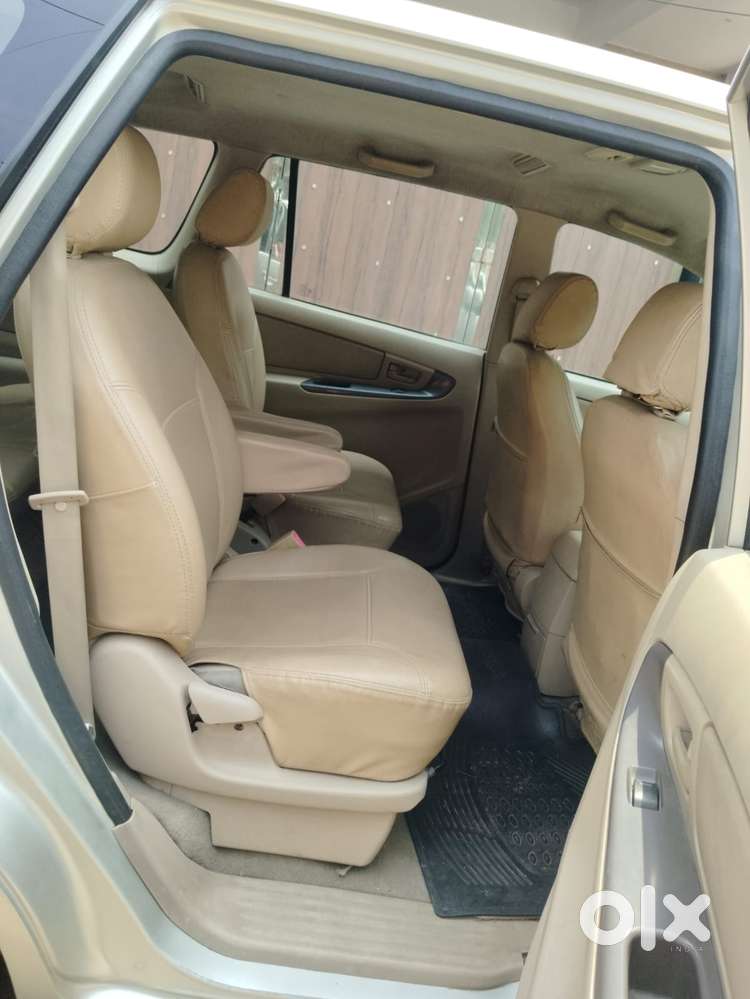 Toyota Innova 2.5 G4 Diesel 7-seater, 2007, Diesel