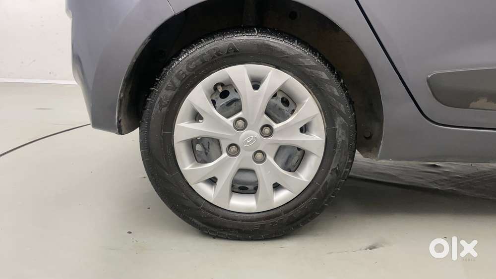 Hyundai Grand I10 1.2 Kappa Sportz, 2015, Petrol