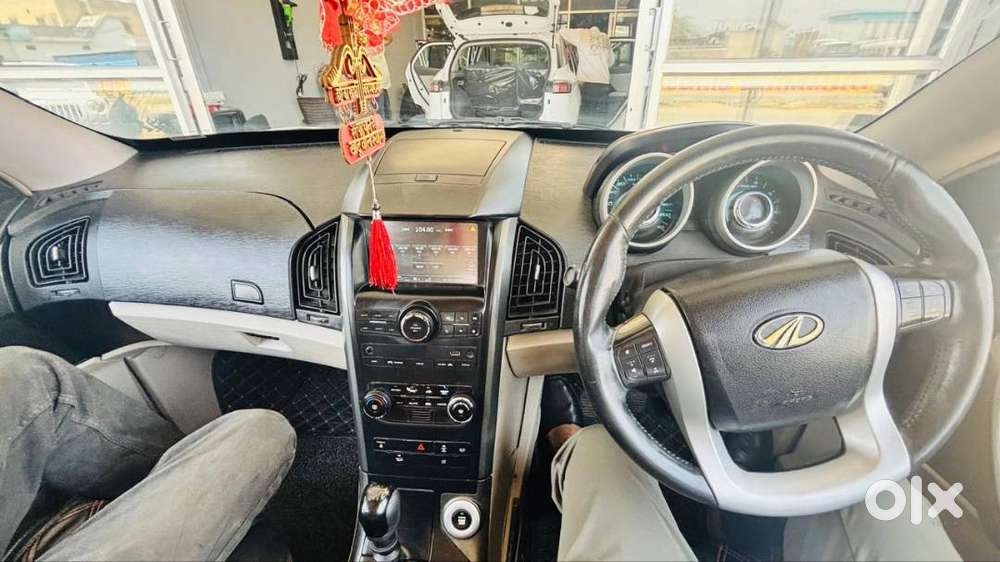 Mahindra Xuv 500 W8 2016