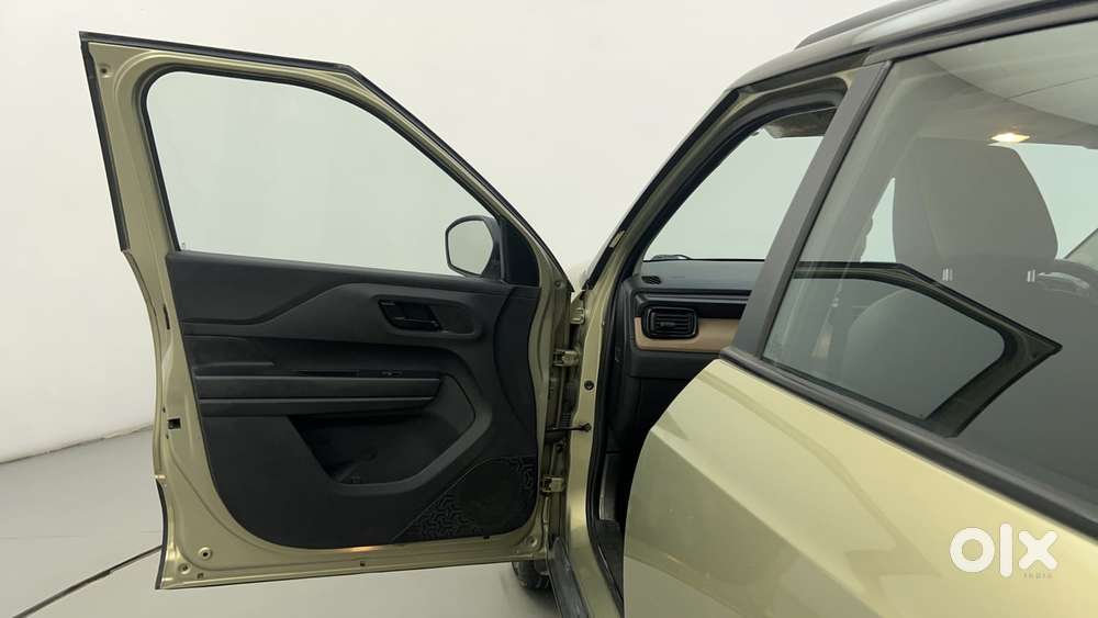 Tata Punch 1.2 Revotron Creative Mt Kaziranga Edition, 2022, Petrol