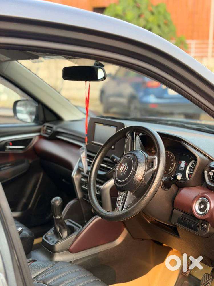 Maruti Suzuki Grand Vitara, 2022, Petrol