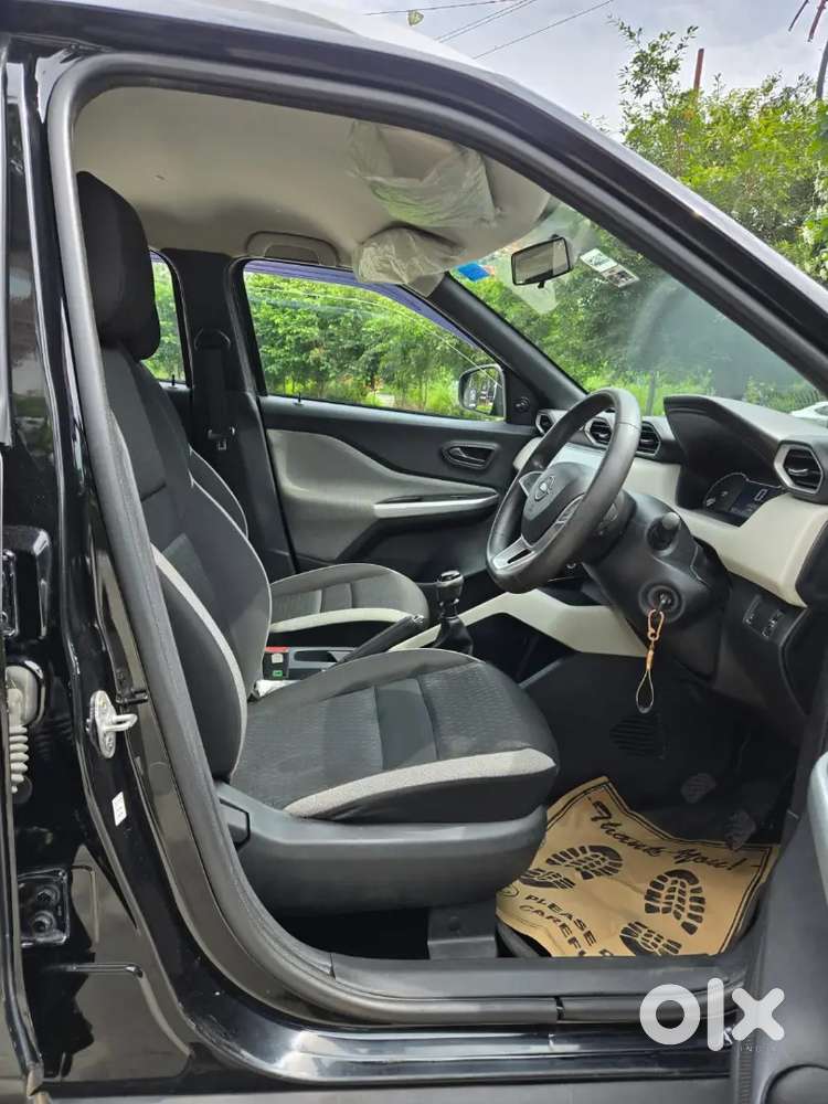 Urgent Sale New 7 Seats Purchase Krni Hain