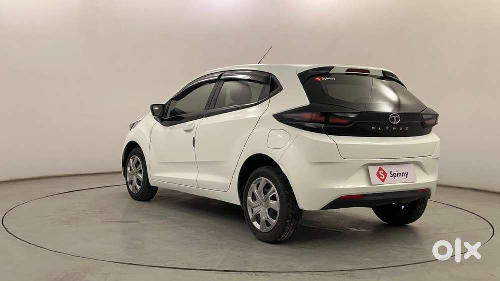 Tata Altroz 1.2 Xt, 2023, Petrol