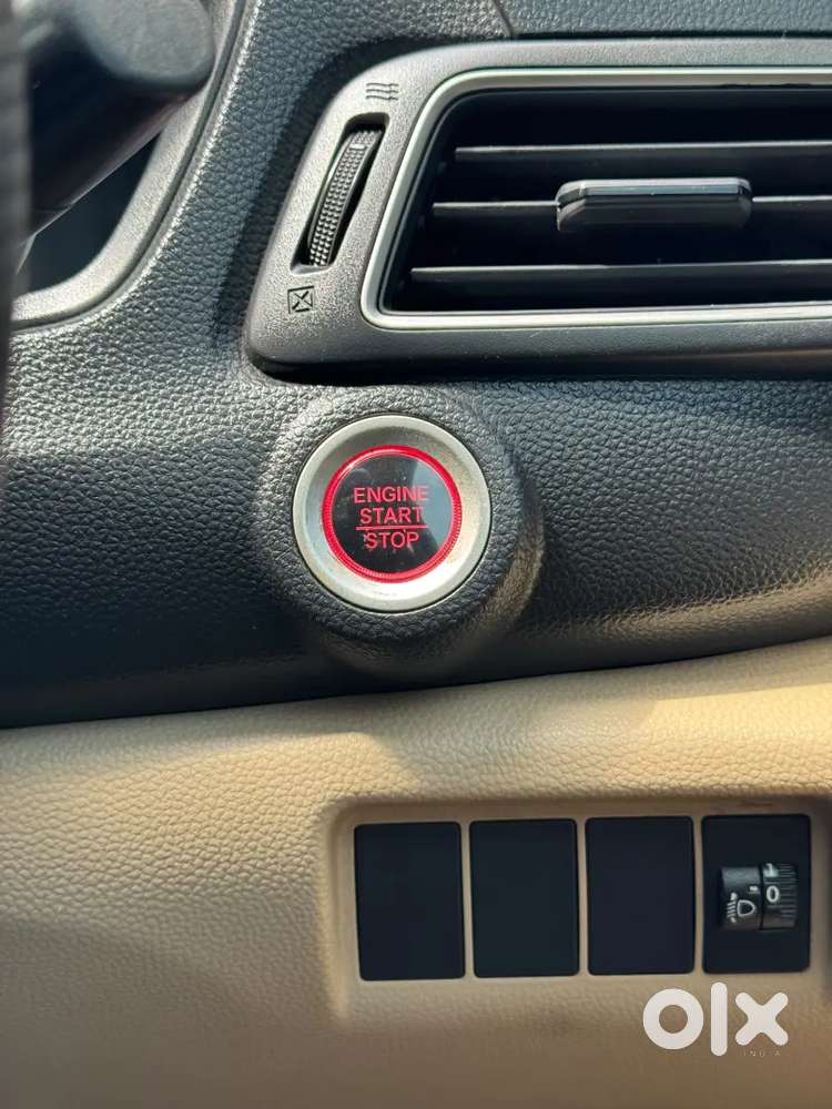 2018 Honda Amaze 1.5 V Diesal Manual Original Kerala