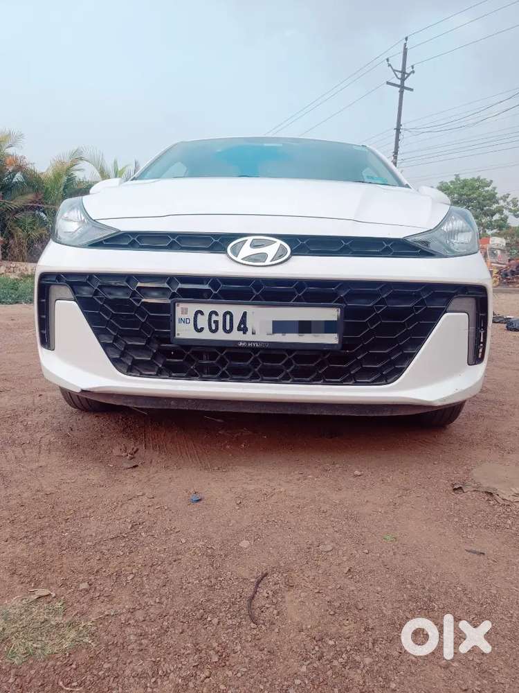 Hyundai Aura 2023 Petrol 29000 Km Driven