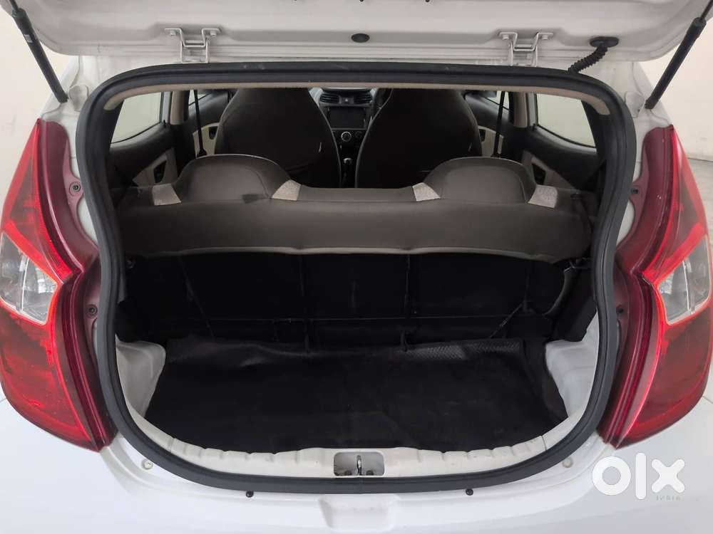 Hyundai Eon Era+ Se, 2017, Petrol