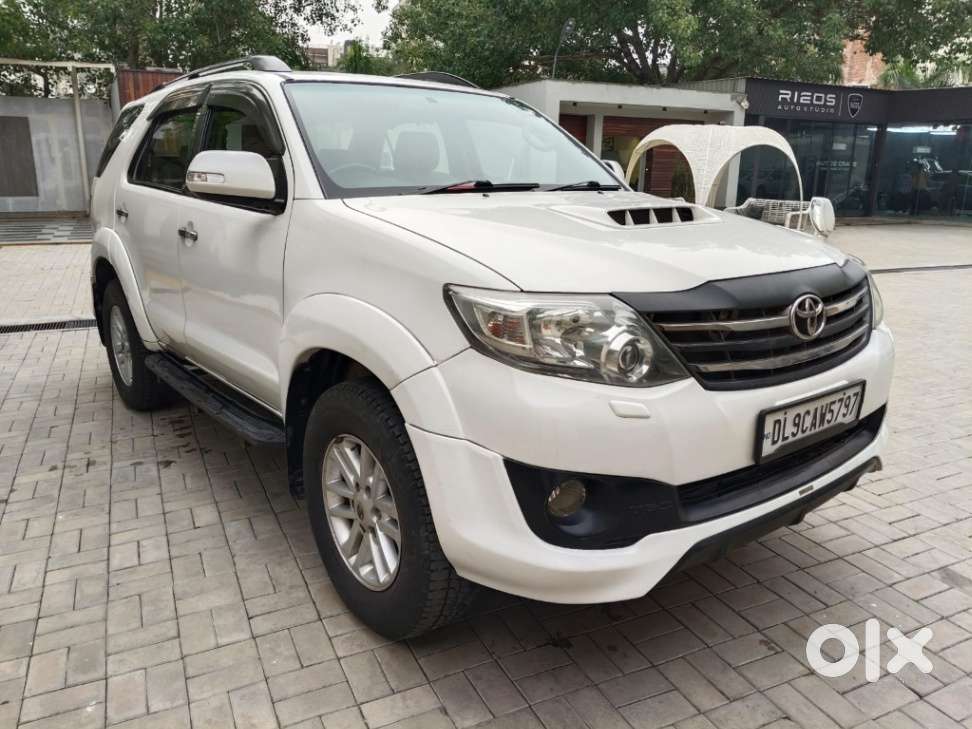 Toyota Fortuner 3.0 4x2 Automatic, 2015, Diesel