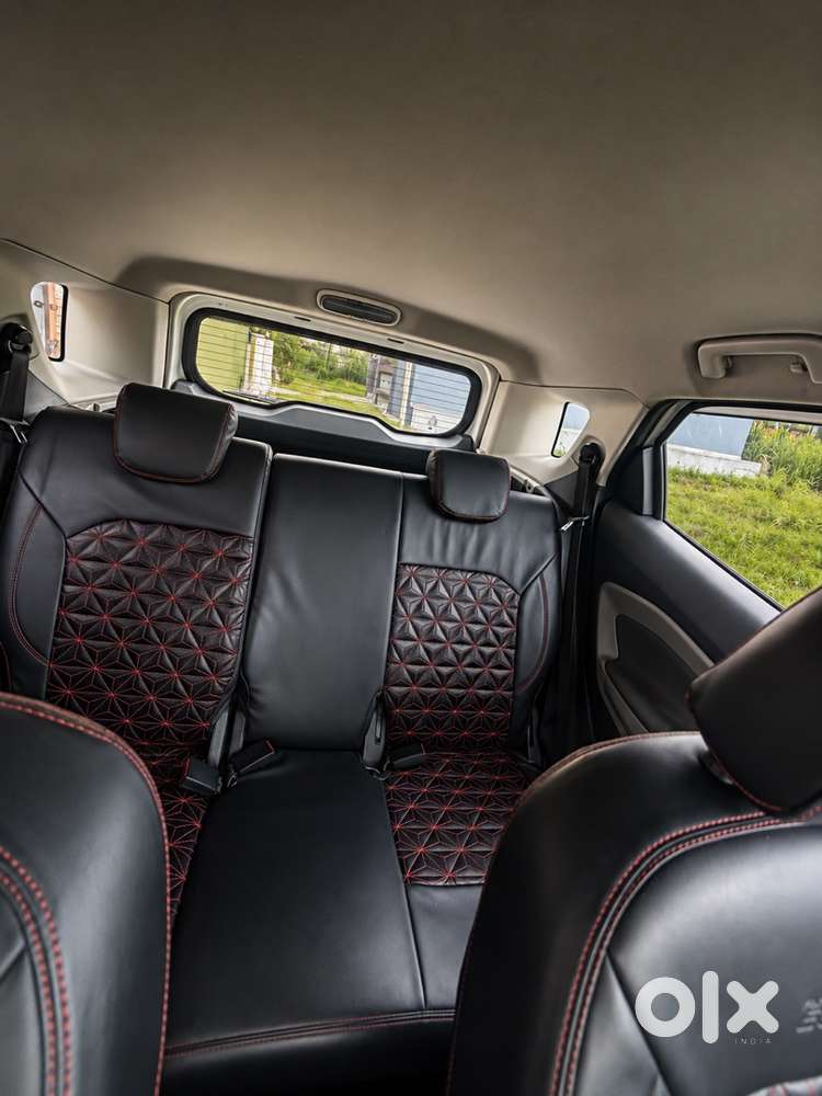 Ford Ecosport Sports 2015 Model , Family Car , All 5 New Alloy ,