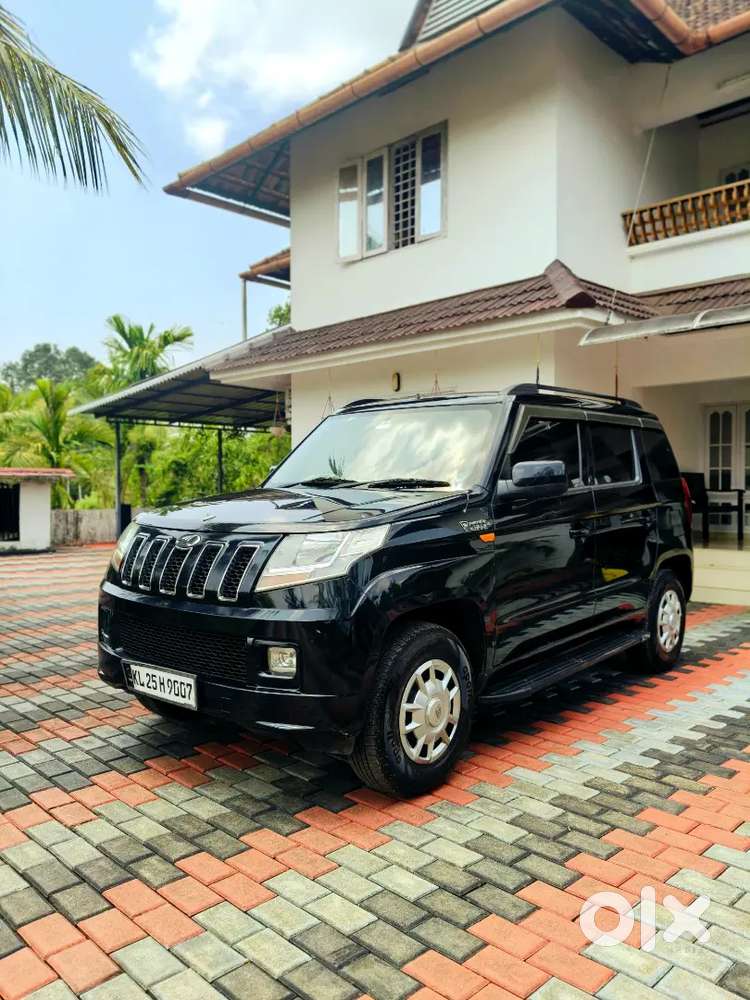 Mahindra Tuv 300 2016