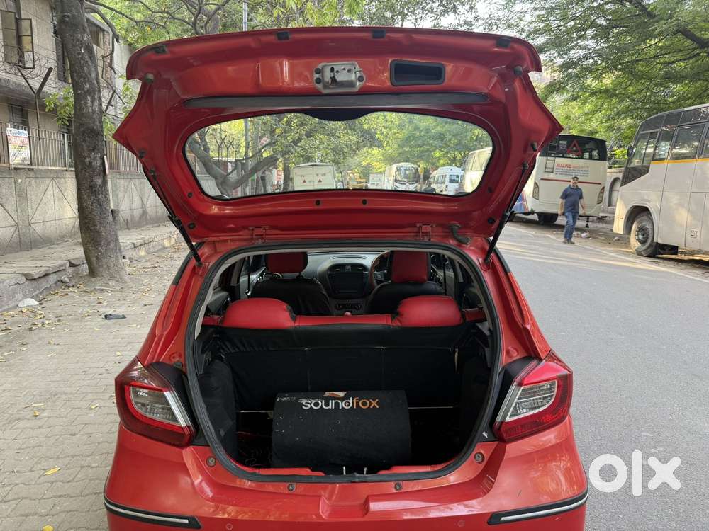 Tata Tiago 1.2 Revotron Xt (o), 2020, Petrol